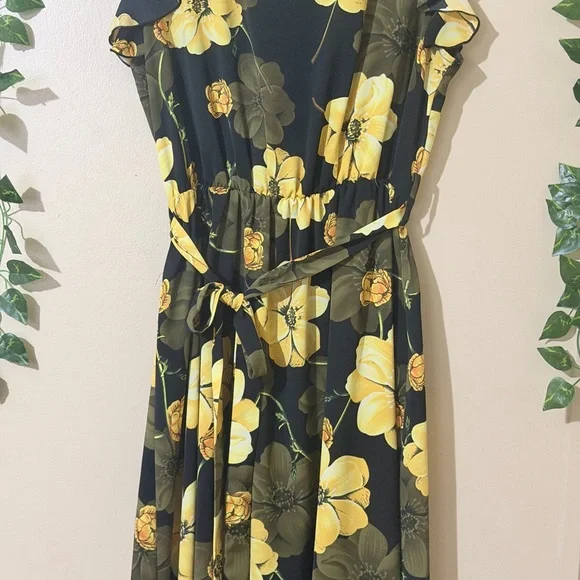 SHEIN Black and Yellow Floral Maxi Dress - Picture 3 of 7